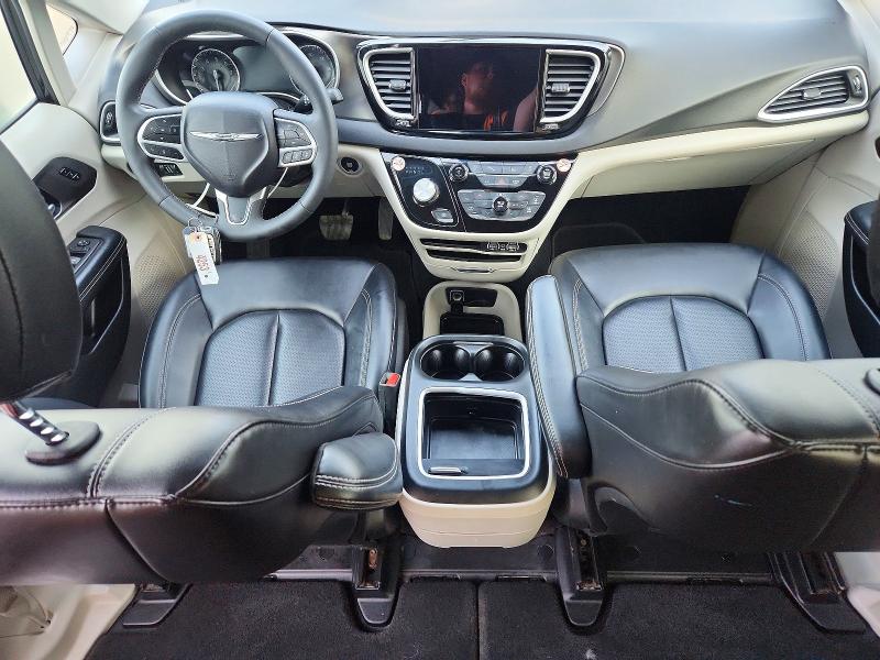 Photo 8 from auction – 2024 CHRYSLER PACIFICA with VIN 2C4RC1BG5RR136674
