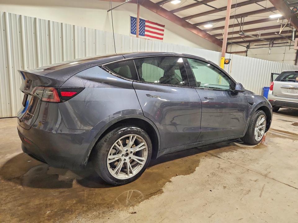 Photo 3 from auction – 2023 TESLA MODEL Y with VIN 7SAYGDEE4PA113245