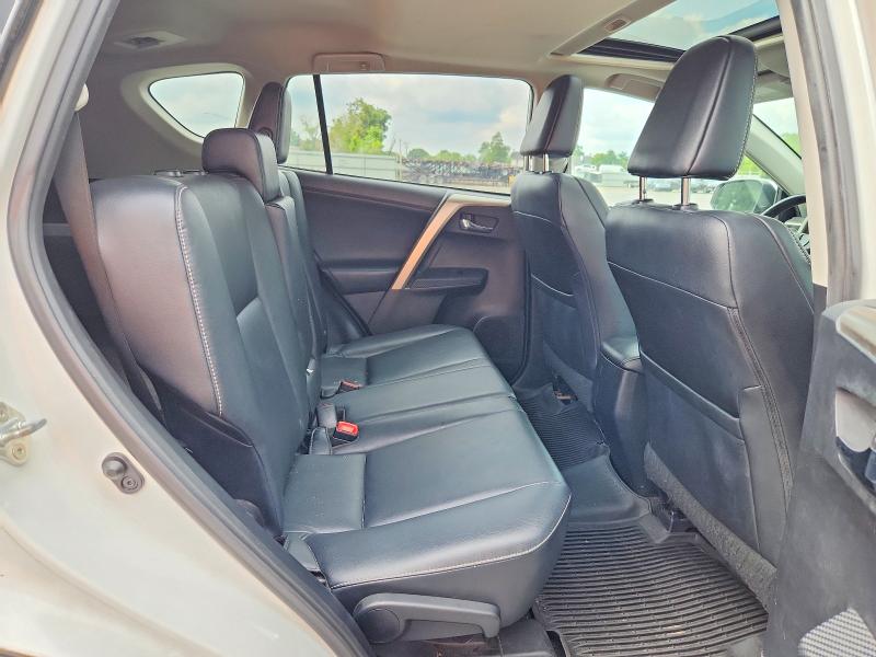 Photo 11 from auction – 2014 TOYOTA RAV4 with VIN 2T3DFREV8EW161434