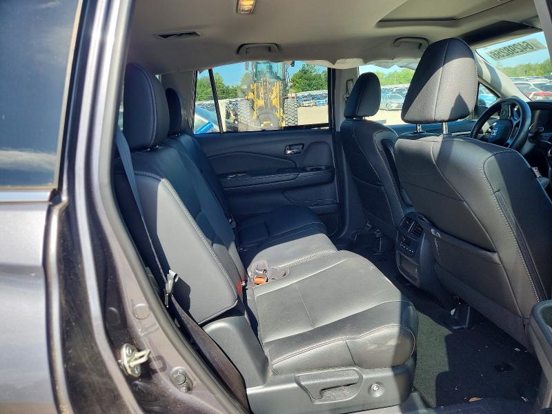 Photo 11 from auction – 2020 HONDA PILOT with VIN 5FNYF5H57LB017186