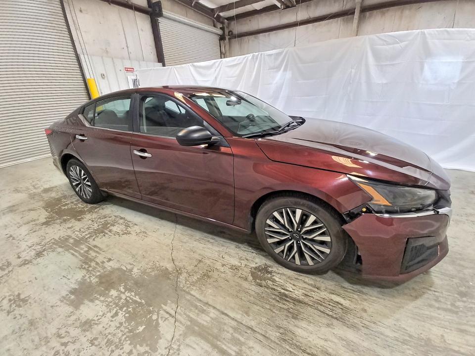 Photo 4 from auction – 2024 NISSAN ALTIMA with VIN 1N4BL4DV4RN357992