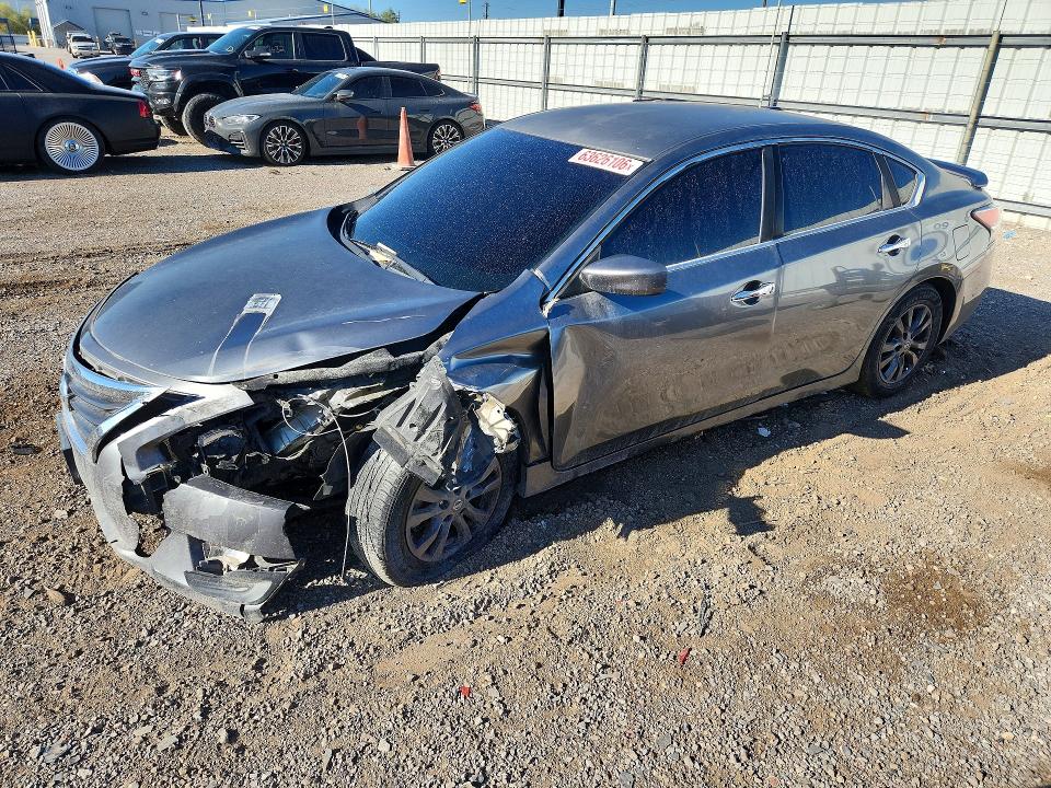 NISSAN ALTIMA 2015 with VIN 1N4AL3AP0FC461236 - Photo from auction