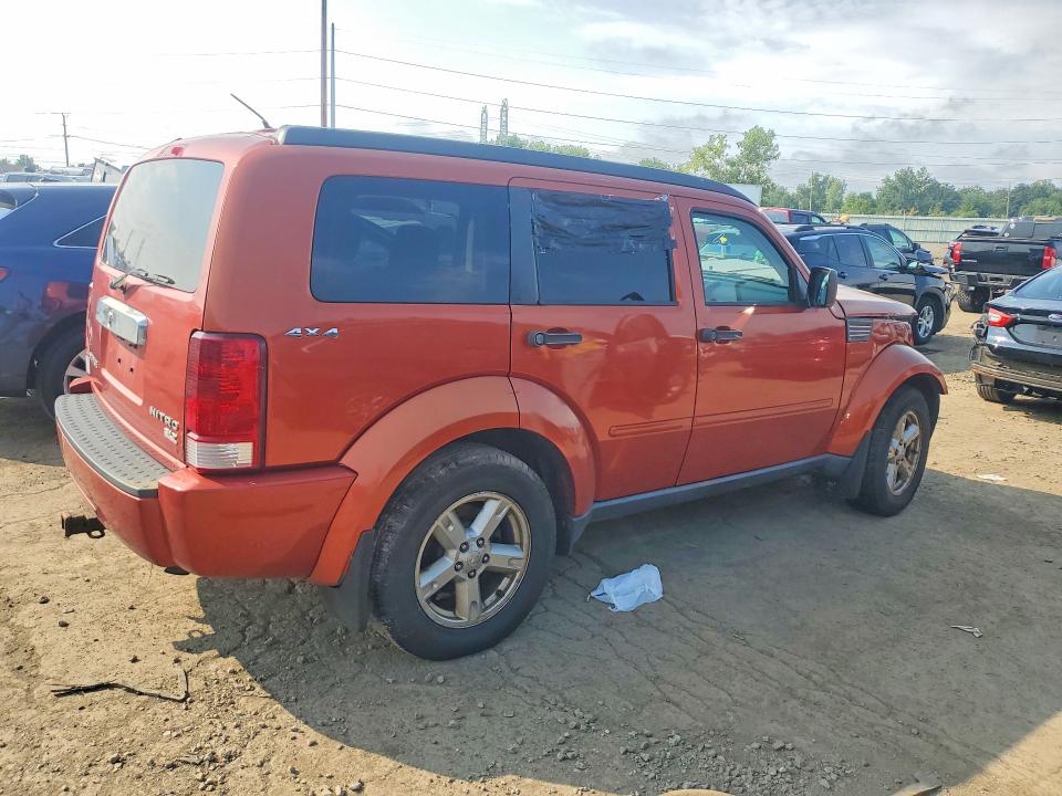 Photo 3 from auction – 2009 DODGE NITRO with VIN 1D8GU58K99W528783