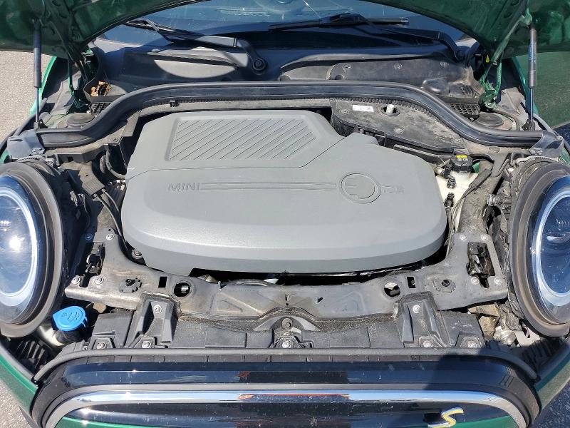 Photo 11 from auction – 2022 MINI COOPER with VIN WMW13DJ07N2R36210