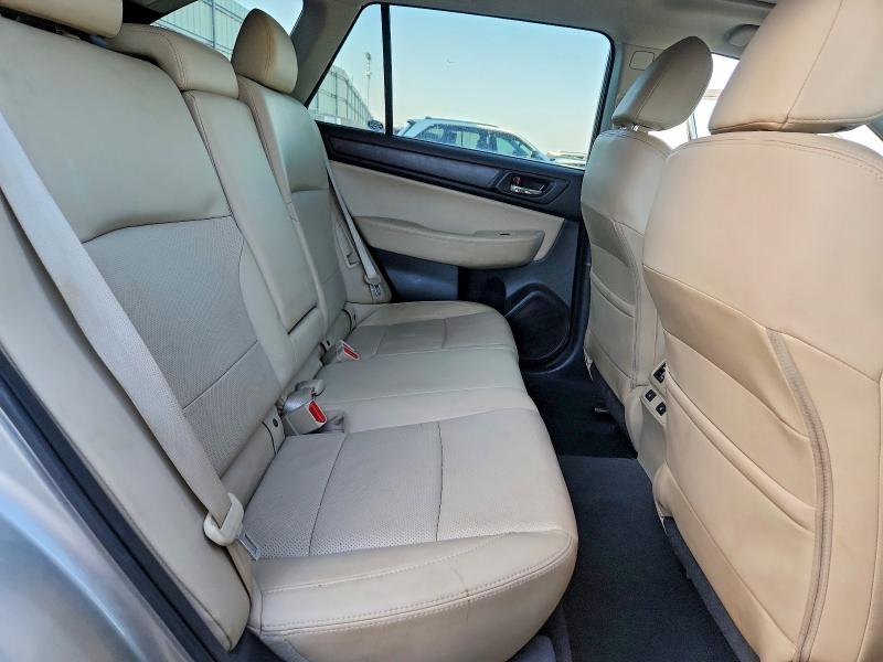 Photo 11 from auction – 2017 SUBARU OUTBACK with VIN 4S4BSANC6H3363100