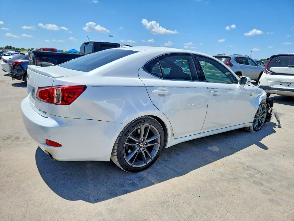 Photo 3 from auction – 2012 LEXUS IS with VIN JTHBE5C22C5030756