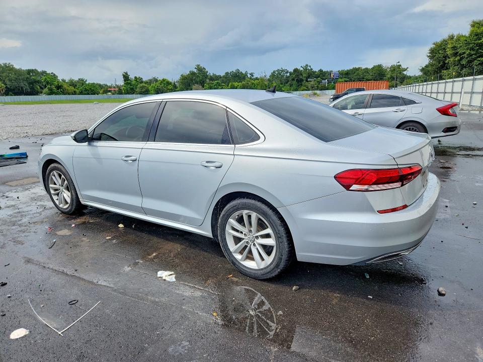 Photo 2 from auction – 2020 VOLKSWAGEN PASSAT with VIN 1VWSA7A35LC009851
