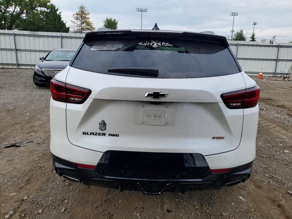 Photo 6 from auction – 2024 CHEVROLET BLAZER with VIN 3GNKBKRS3RS142391