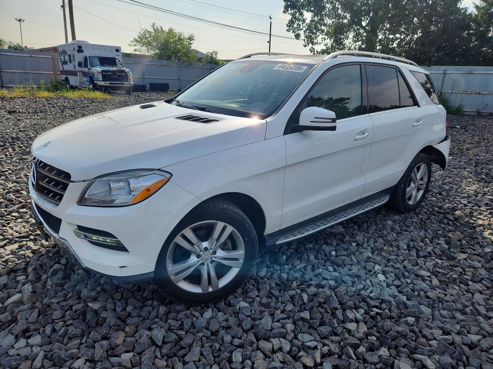 Photo 1 from auction – 2015 MERCEDES-BENZ ML with VIN 4JGDA5HB7FA448459