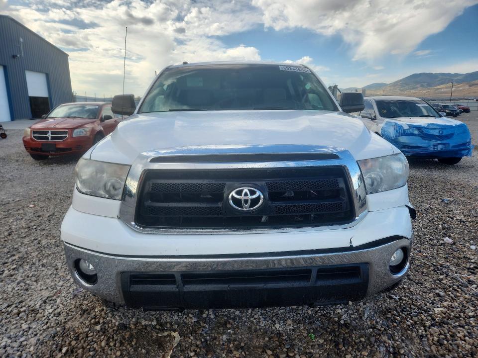 Photo 5 from auction – 2010 TOYOTA TUNDRA with VIN 5TFDM5F17AX001139