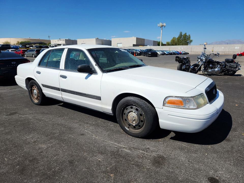 Photo 4 from auction – 2011 FORD CROWN VICTORIA with VIN 2FABP7BV5BX123101