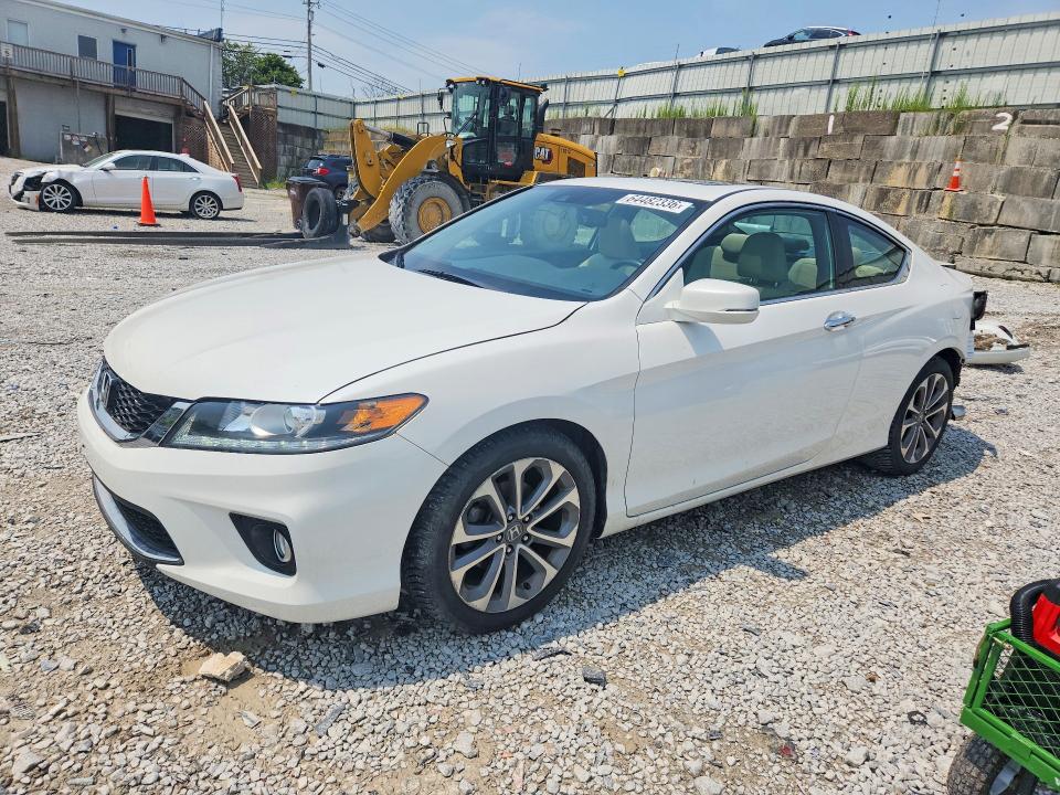 HONDA ACCORD 2015 with VIN 1HGCT2B87FA000911 - Photo from auction