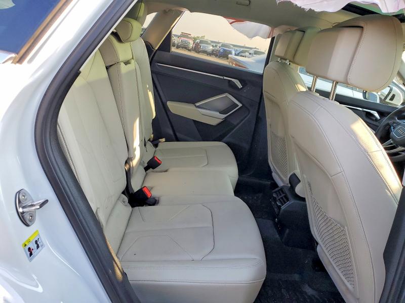 Photo 10 from auction – 2020 AUDI Q3 with VIN WA1BECF30L1107149