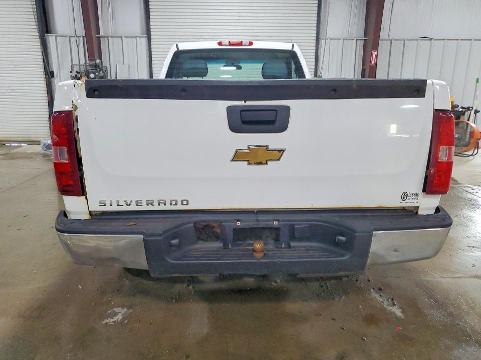 Photo 6 from auction – 2011 CHEVROLET SILVERADO with VIN 1GCNKPEX1BZ180117
