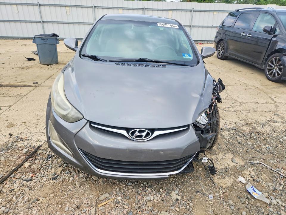 Photo 5 from auction – 2014 HYUNDAI ELANTRA with VIN 5NPDH4AE2EH477468