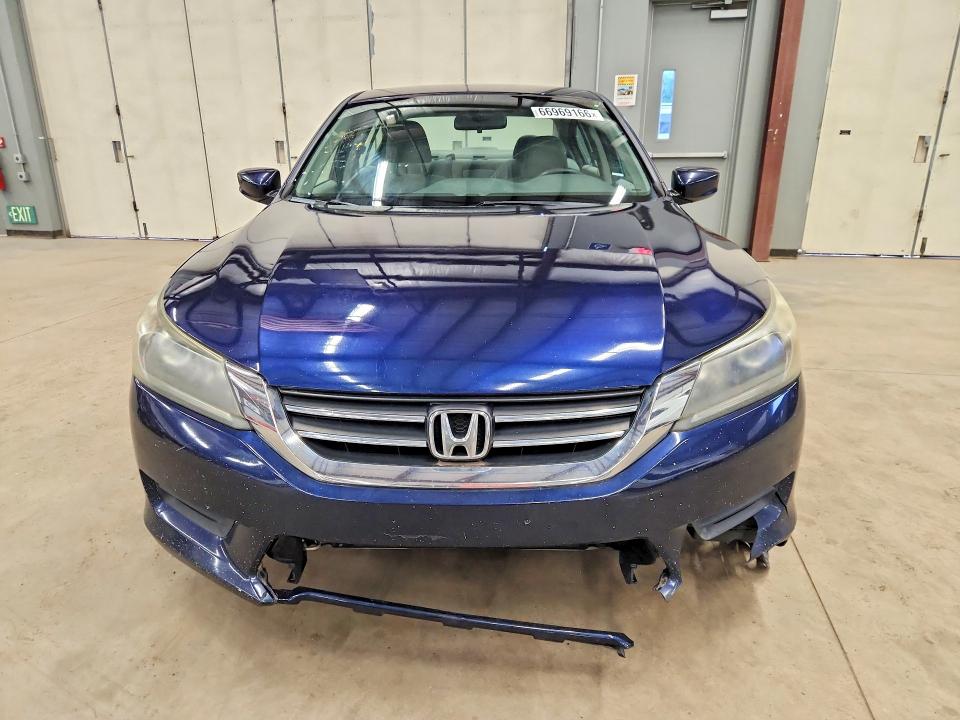 Photo 5 from auction – 2013 HONDA ACCORD with VIN 1HGCR2F33DA143137