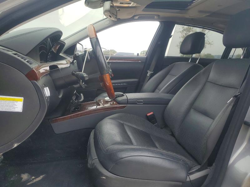 Photo 7 from auction – 2012 MERCEDES-BENZ S with VIN WDDNG7DB1CA423521