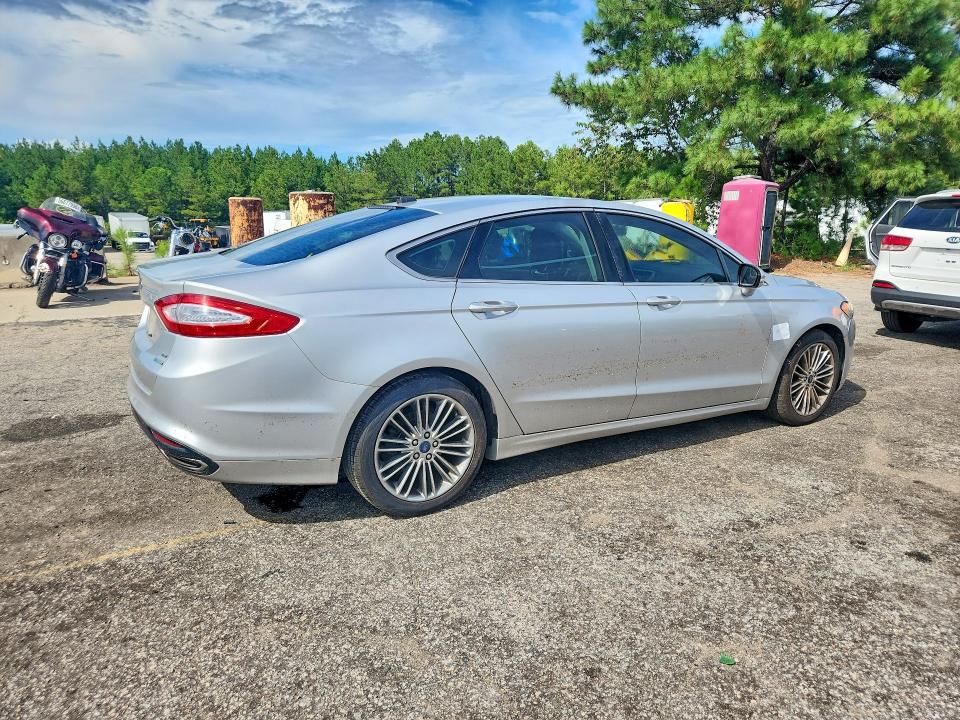 Photo 3 from auction – 2013 FORD FUSION with VIN 3FA6P0H91DR348541
