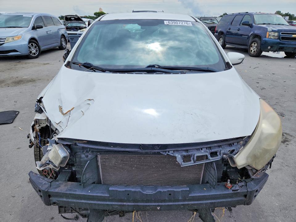 Photo 5 from auction – 2015 KIA FORTE with VIN KNAFX4A84F5369003