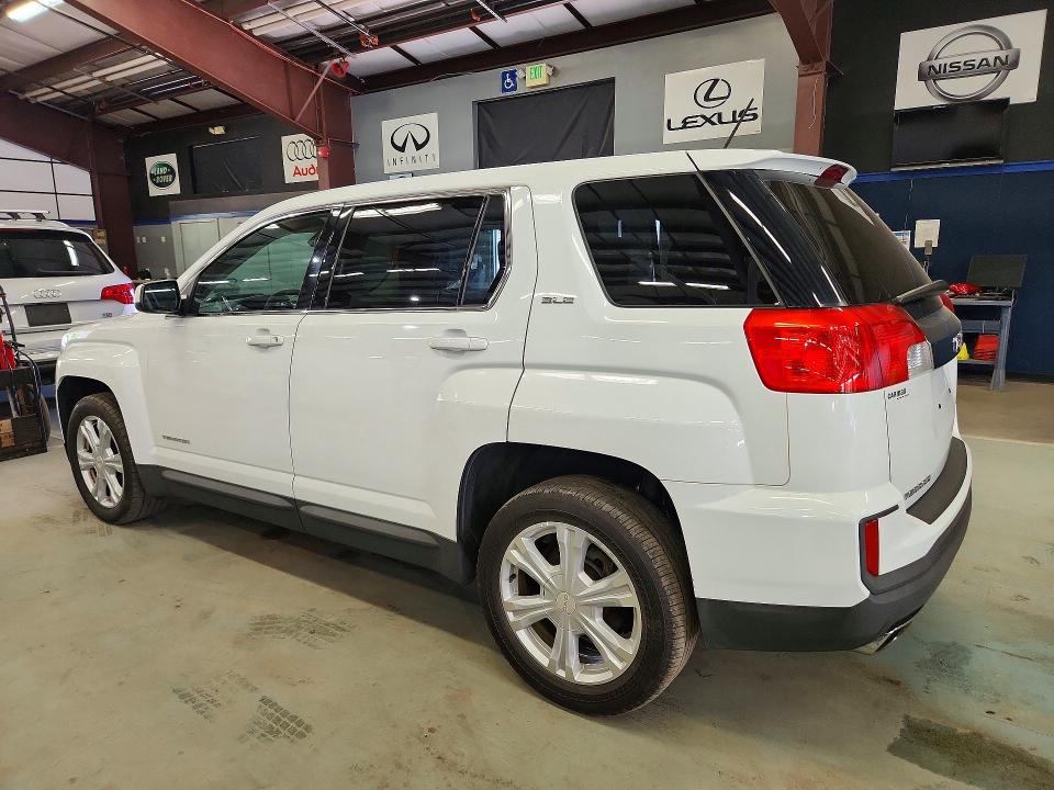 Photo 2 from auction – 2017 GMC TERRAIN with VIN 2GKALMEK0H6316258