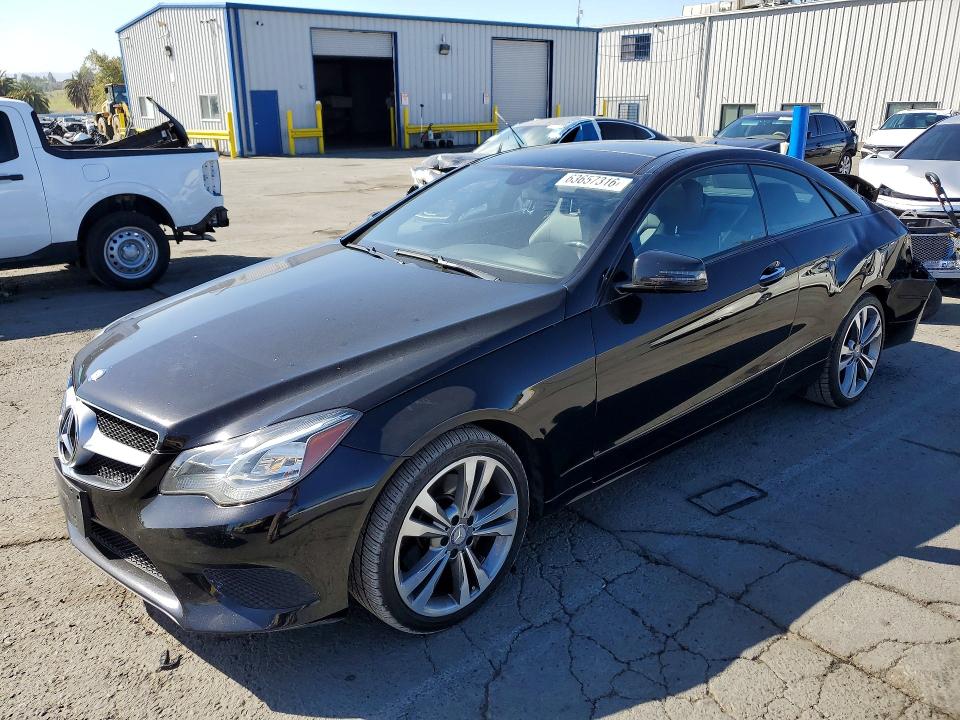 2016 MERCEDES BENZ E-CLASS E400 RWD - Търг №63657316