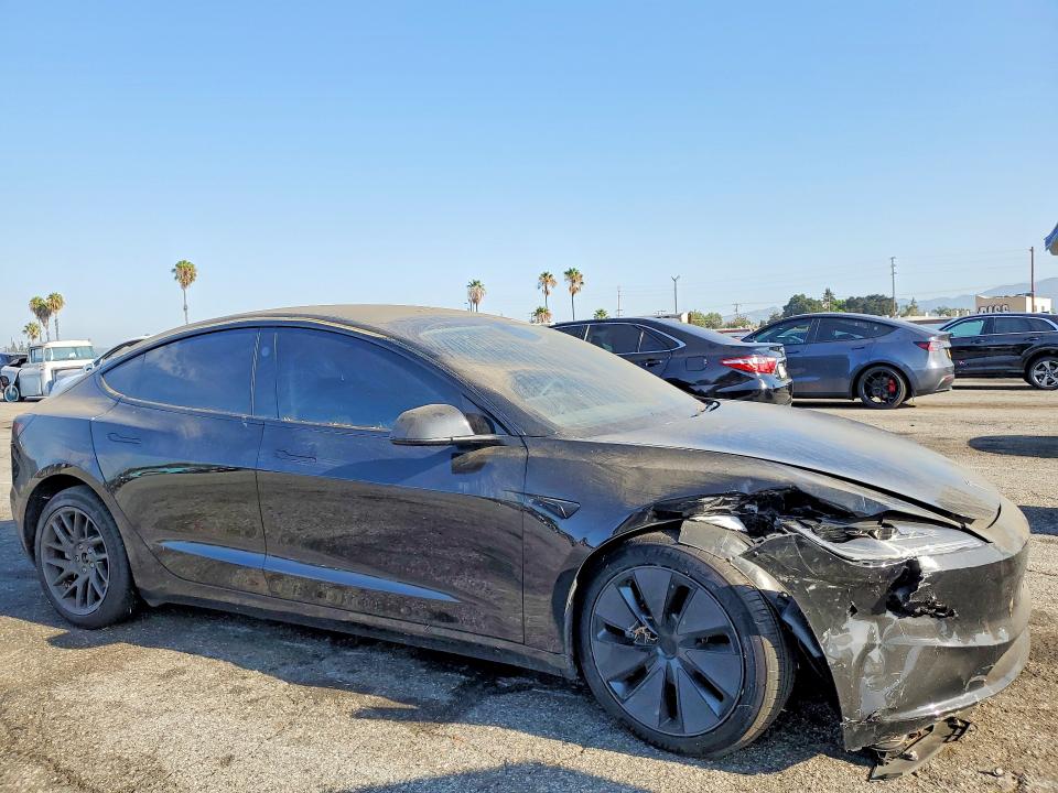 Фото 4 с аукциона – 2024 TESLA MODEL 3 с VIN 5YJ3E1EB9RF843739