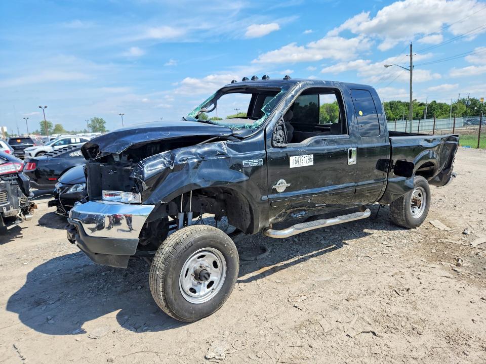 FORD F250 2001 with VIN 3FTNX21F31MA39468 - Photo from auction