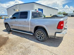 Фото 2 с аукциона – 2025 RAM 1500 с VIN 1C6SRFJP3SN511129