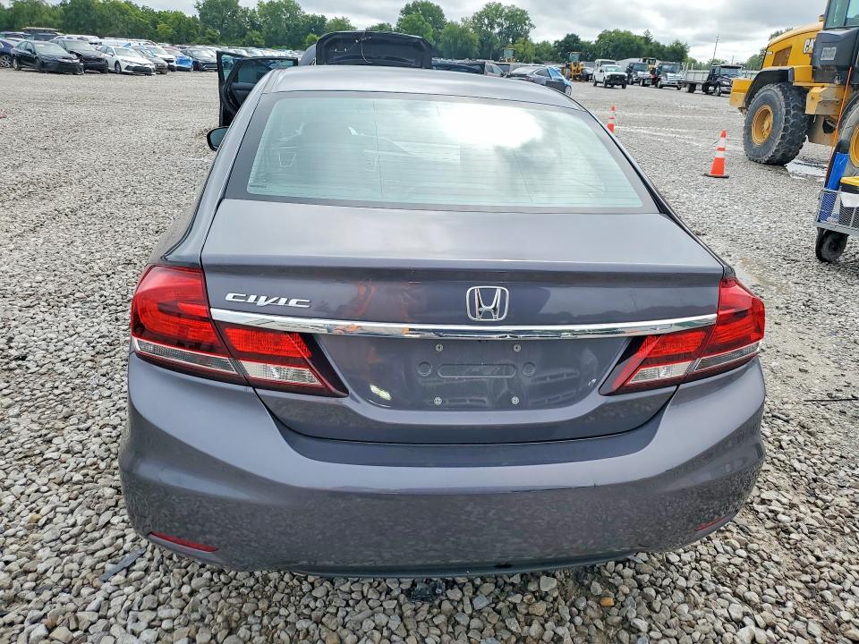 Photo 6 from auction – 2015 HONDA CIVIC with VIN 19XFB2F85FE701498