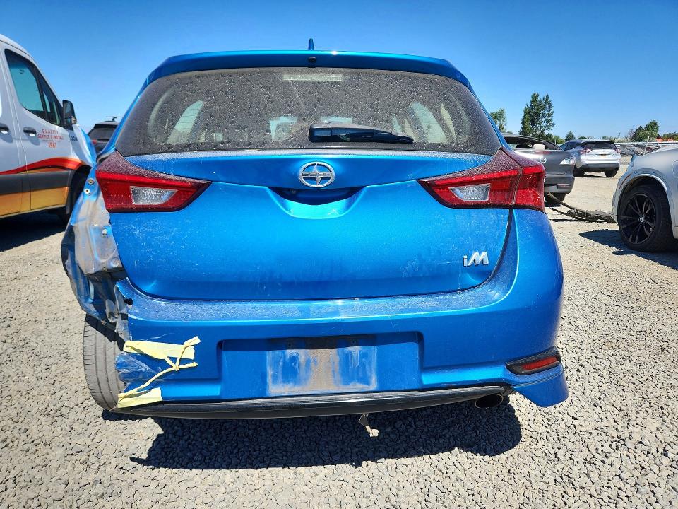 Photo 6 from auction – 2016 SCION IM with VIN JTNKARJE9GJ501151