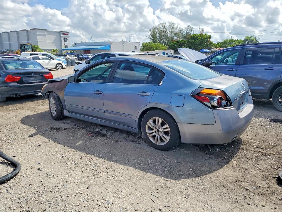 Photo 2 from auction – 2012 NISSAN ALTIMA with VIN 1N4AL2AP1CC137041