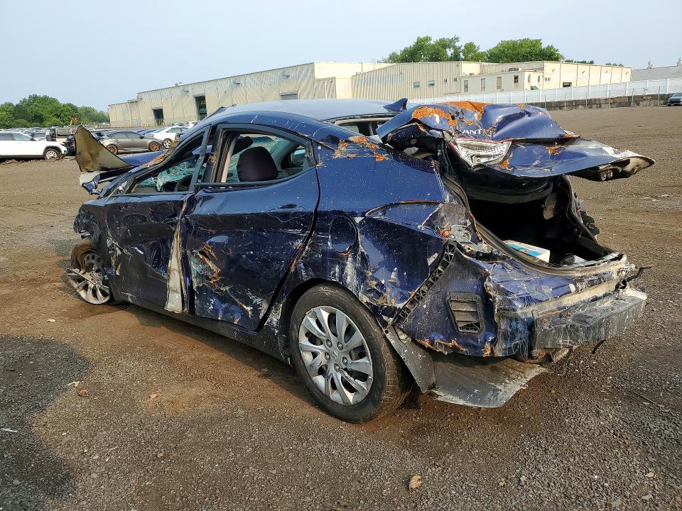 Photo 2 from auction – 2013 HYUNDAI ELANTRA with VIN 5NPDH4AE2DH209566