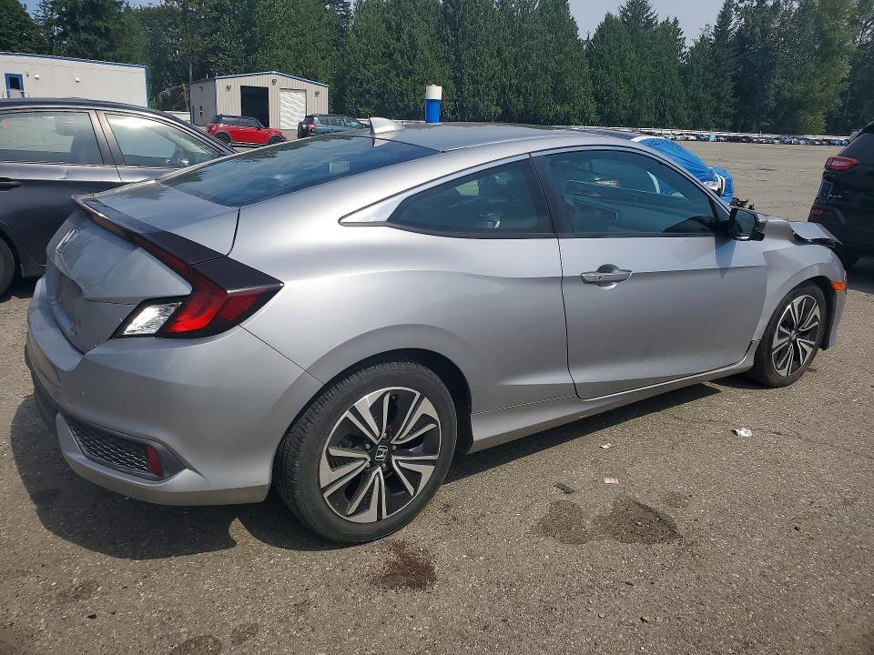 Photo 3 from auction – 2017 HONDA CIVIC with VIN 2HGFC3B37HH361972