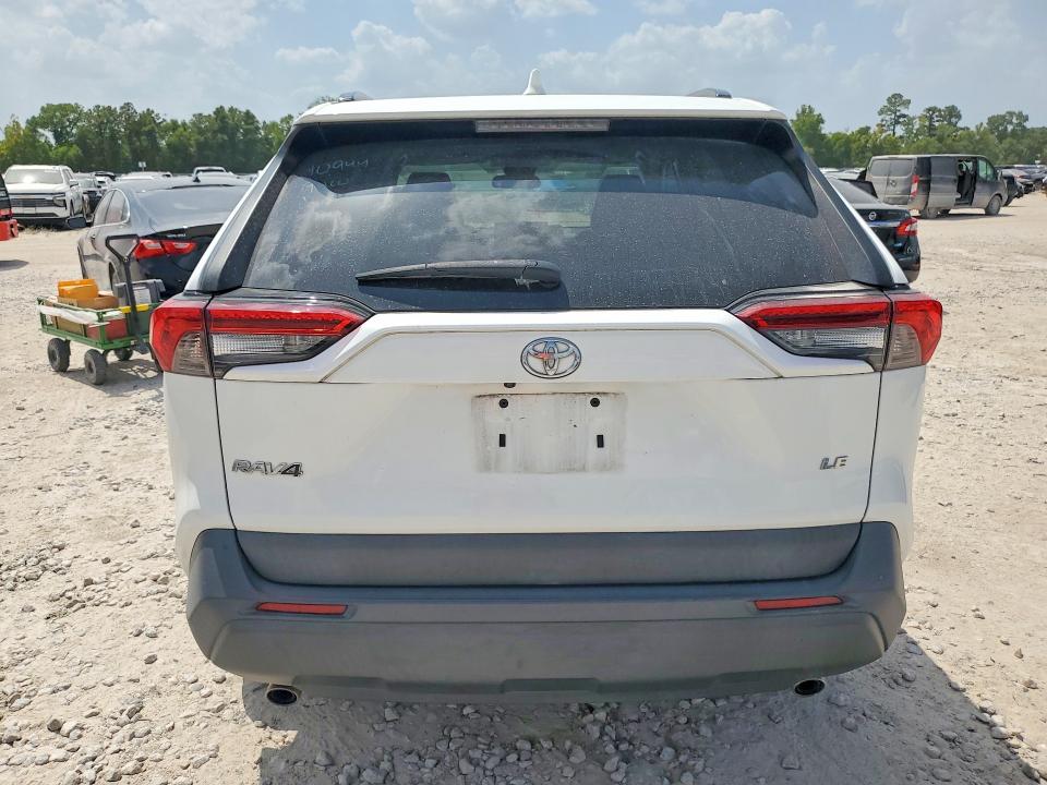 Photo 6 from auction – 2020 TOYOTA RAV4 with VIN 2T3H1RFV8LW068330