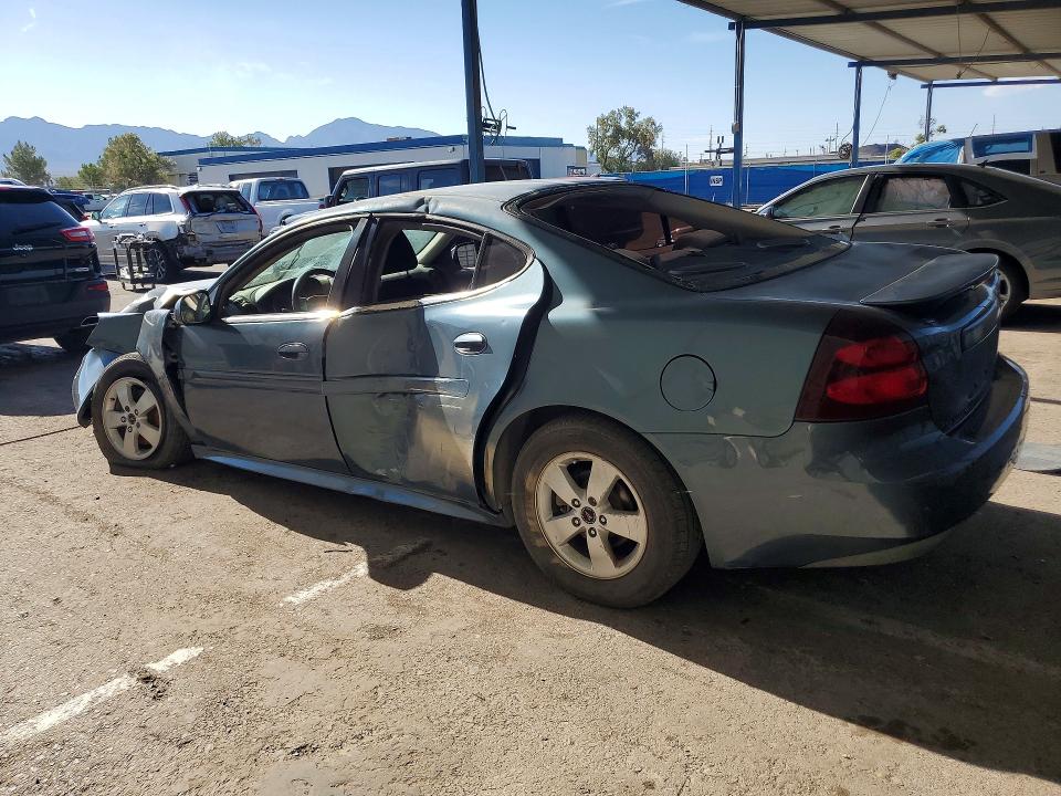 Photo 2 from auction – 2006 PONTIAC GRAND PRIX with VIN 2G2WP552561105924