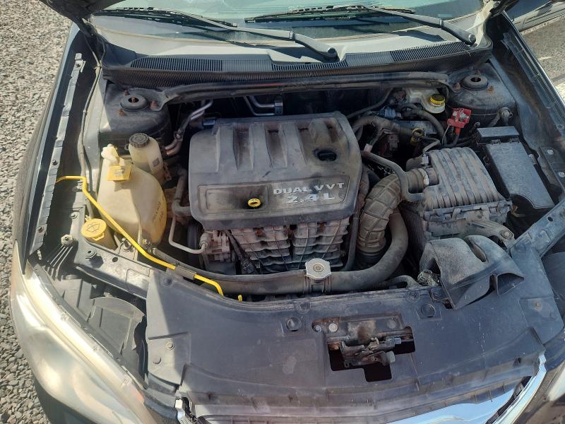 Photo 11 from auction – 2012 CHRYSLER 200 with VIN 1C3CCBBB0CN239428
