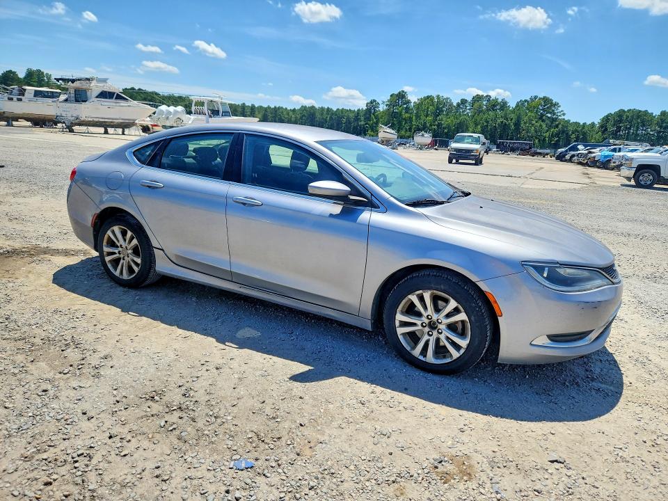 Photo 4 from auction – 2015 CHRYSLER 200 with VIN 1C3CCCAB8FN654573