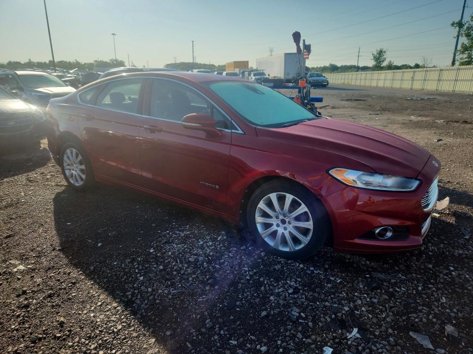 Photo 4 from auction – 2013 FORD FUSION with VIN 3FA6P0LU0DR218181