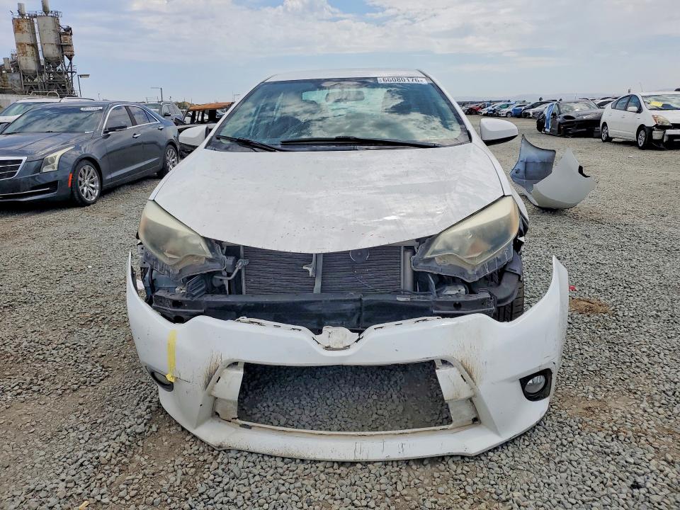 Photo 5 from auction – 2016 TOYOTA COROLLA with VIN 5YFBURHE2GP551516