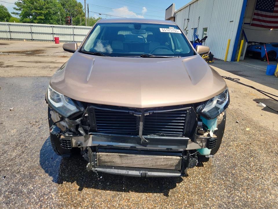 Photo 5 from auction – 2019 CHEVROLET EQUINOX with VIN 2GNAXKEV4K6221912