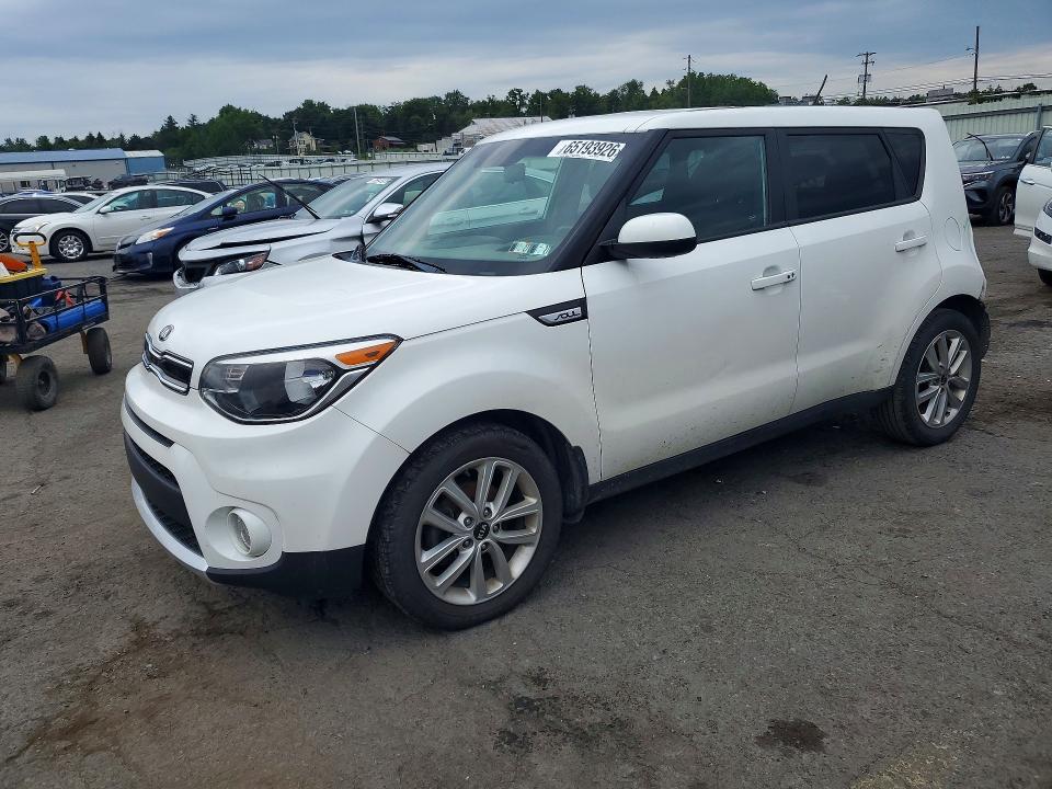 KIA SOUL 2018 with VIN KNDJP3A58J7553256 - Photo from auction