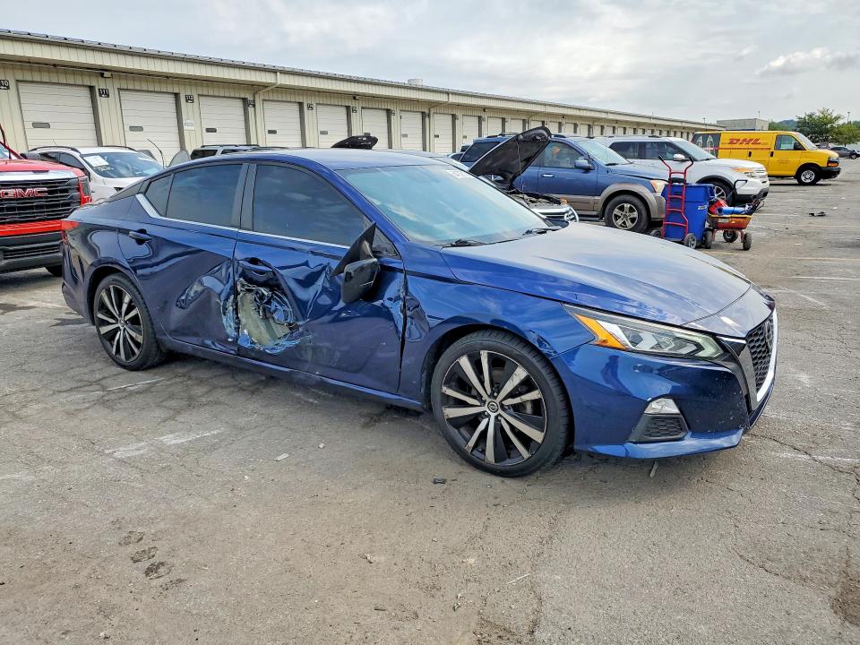 Photo 4 from auction – 2019 NISSAN ALTIMA with VIN 1N4BL4CV6KC245908