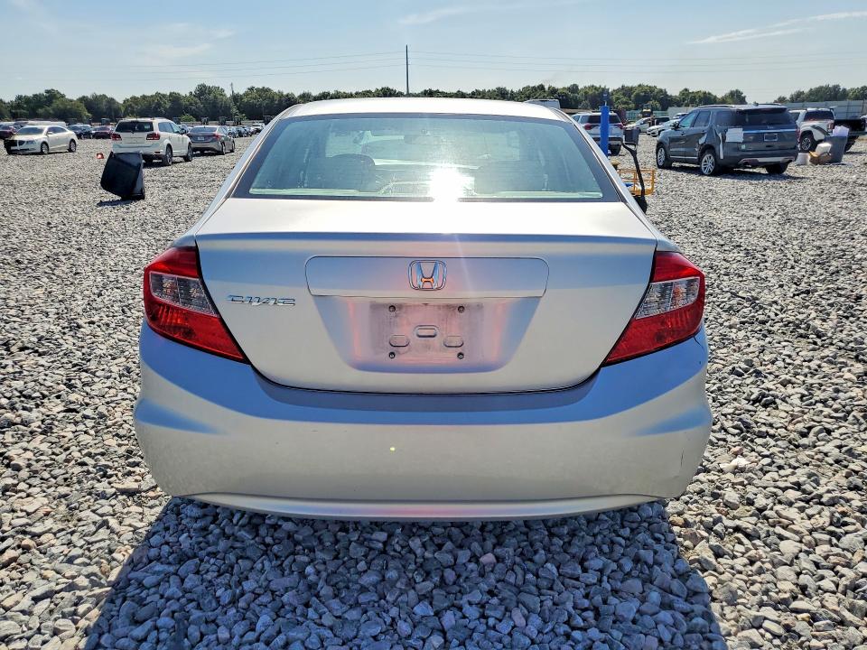 Photo 6 from auction – 2012 HONDA CIVIC with VIN 19XFB2F51CE099894
