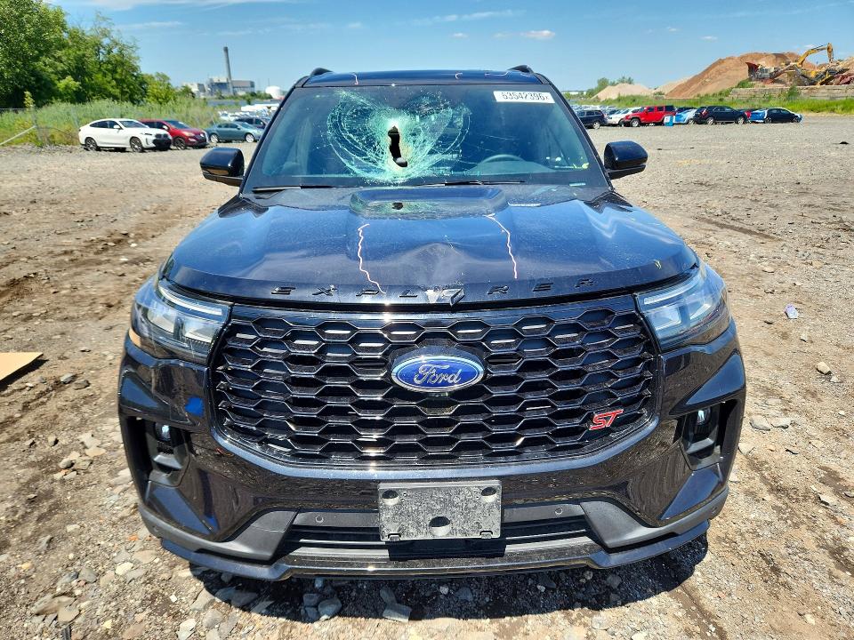 Photo 5 from auction – 2026 FORD EXPLORER with VIN 1FMWK8GC3TGA92439