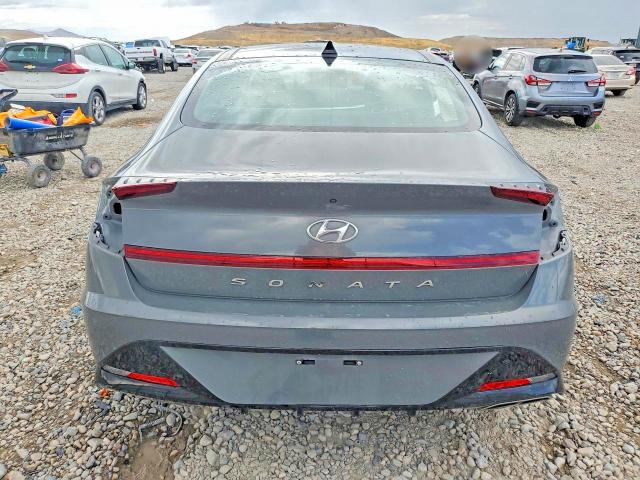 Photo 6 from auction – 2021 HYUNDAI SONATA with VIN 5NPEF4JA4MH063937