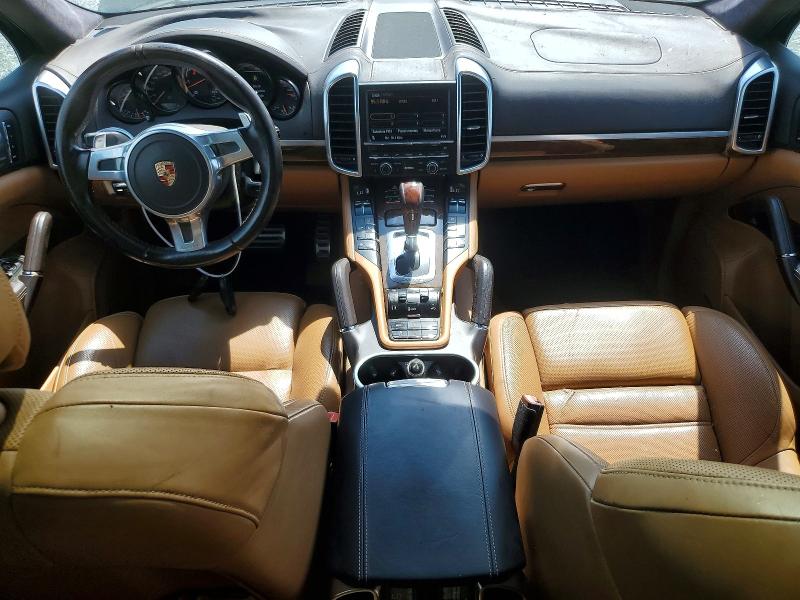 Photo 8 from auction – 2011 PORSCHE CAYENNE with VIN WP1AC2A21BLA88273