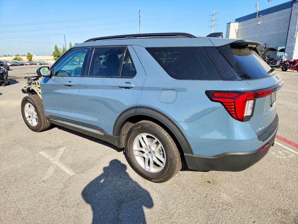 Photo 2 from auction – 2025 FORD EXPLORER with VIN 1FMUK7DH9SGC56146
