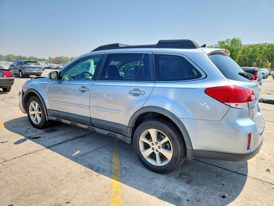 Photo 2 from auction – 2014 SUBARU OUTBACK with VIN 4S4BRDNC9E2265810