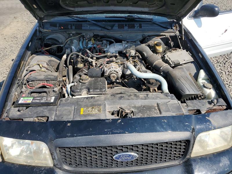 Photo 11 from auction – 2010 FORD CROWN VICTORIA with VIN 2FABP7BV7AX101907