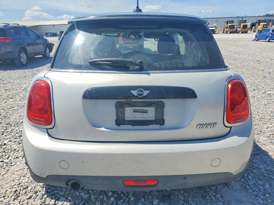 Photo 6 from auction – 2018 MINI COOPER with VIN WMWXP5C57J2D71774